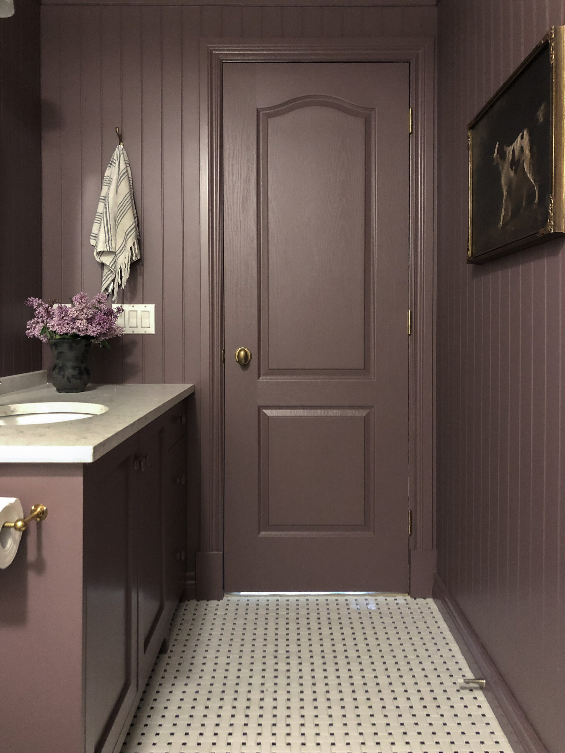 Modern tradtional purple bathroom