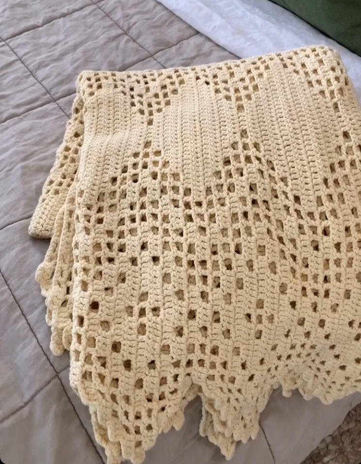 beige afghan with pointed edges