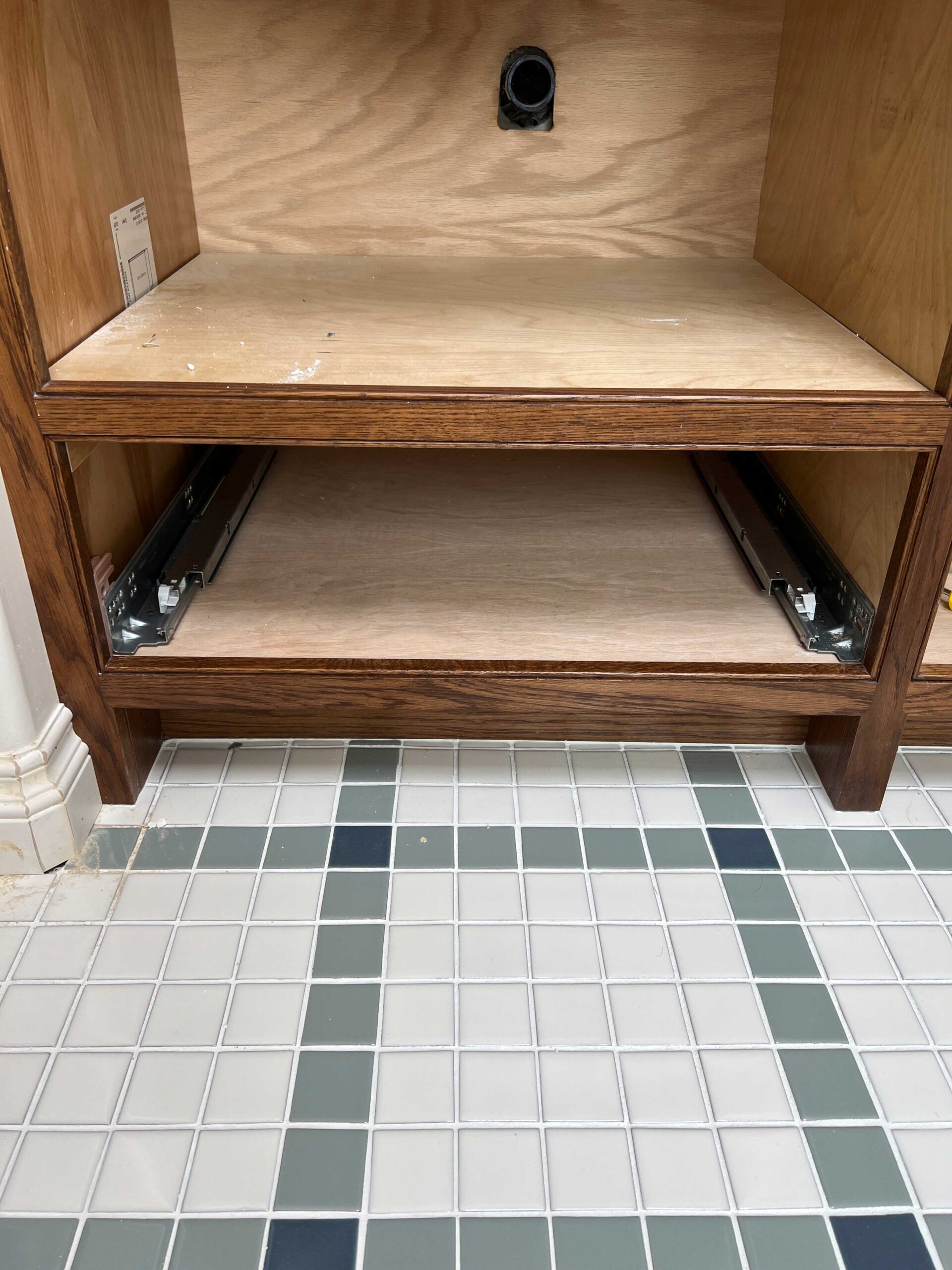 Under-Sink Mat - Cabinet Joint