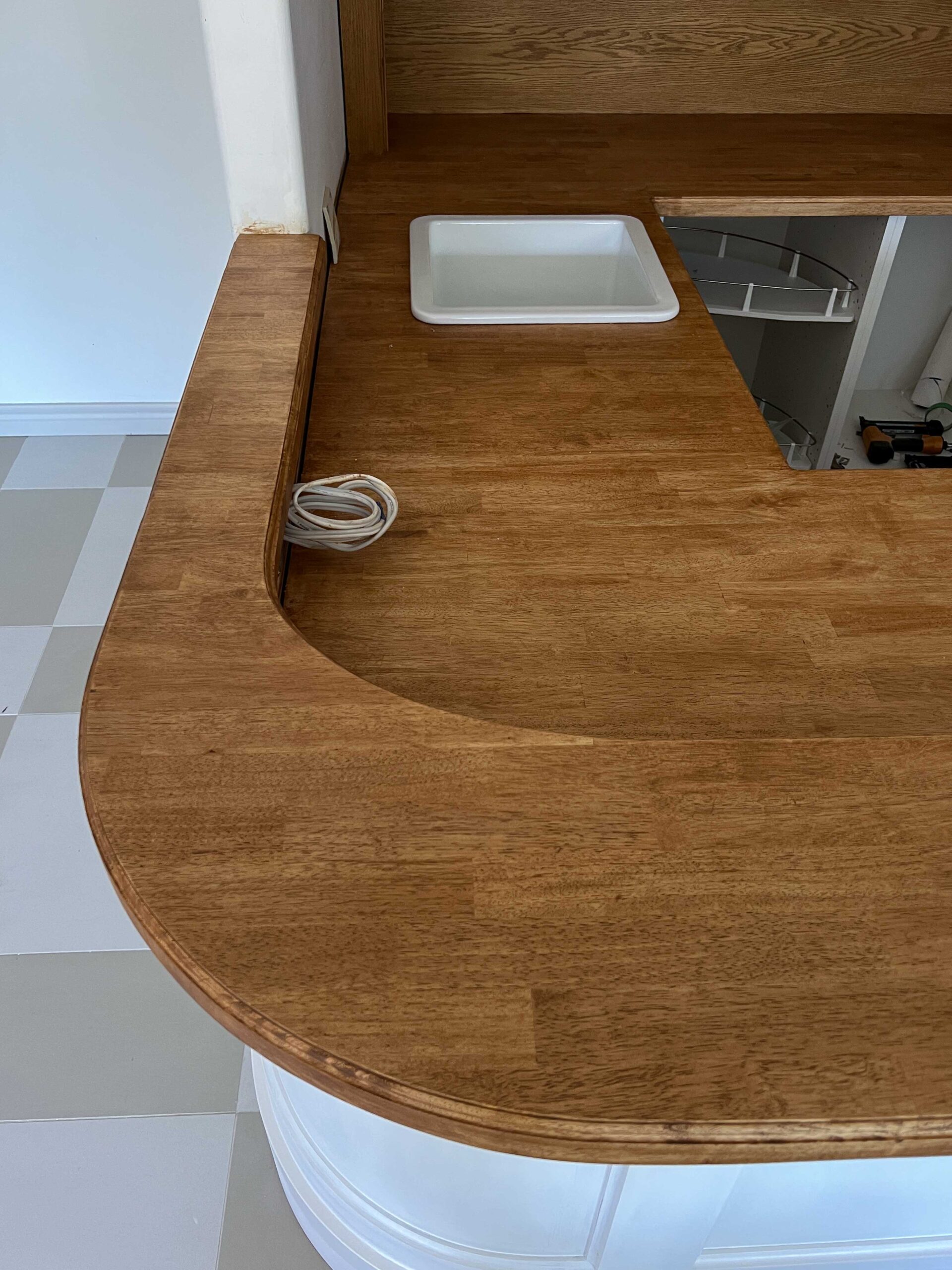 Finsihed butcherblock raised bar with curves